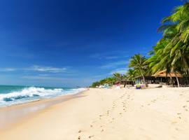 Einsamer Strand in Mui Ne